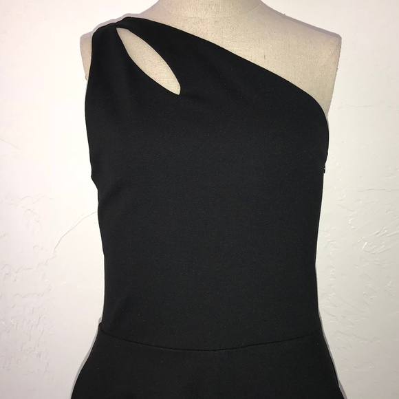 Love...Ady one shoulder with keyhole dress NWT C12 - Picture 3 of 8